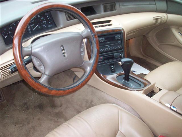 Lincoln Mark VIII 1997 photo 3