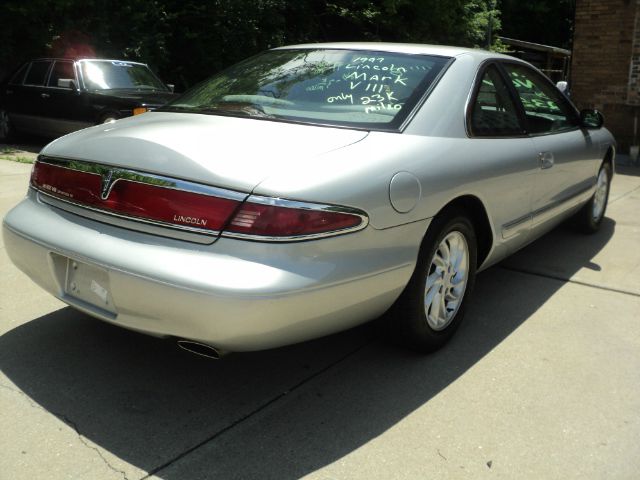 Lincoln Mark VIII 1997 photo 13