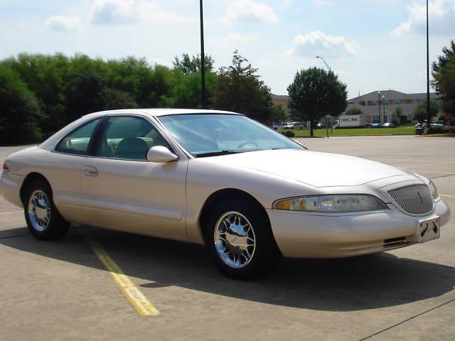 Lincoln Mark VIII 1998 photo 1