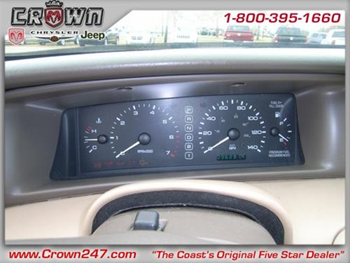 Lincoln Mark VIII 1998 photo 2