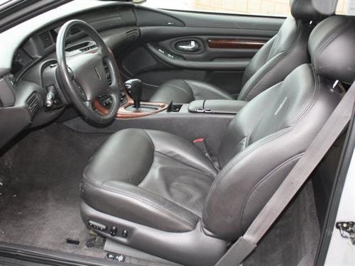 Lincoln Mark VIII 1998 photo 2