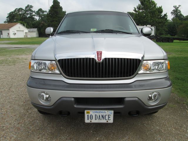 Lincoln Navigator 1998 photo 1