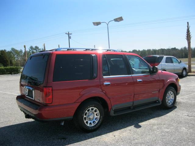 Lincoln Navigator 1998 photo 2