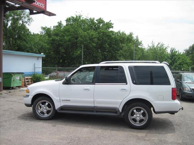 Lincoln Navigator 1998 photo 4