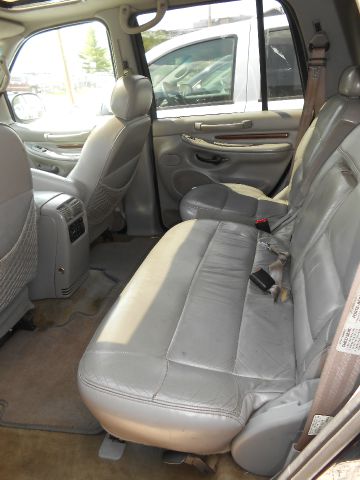 Lincoln Navigator 1998 photo 2