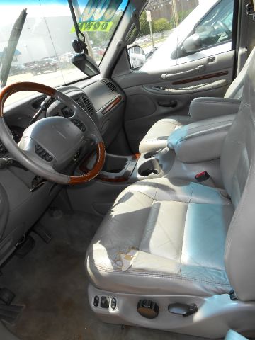 Lincoln Navigator 1998 photo 3