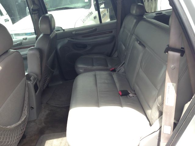 Lincoln Navigator 1998 photo 2