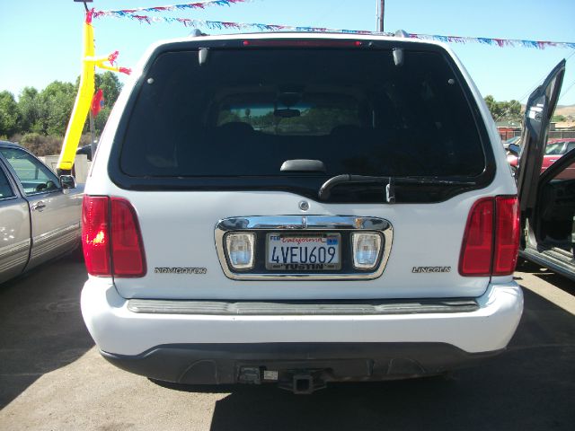 Lincoln Navigator Ram 3500 Diesel 2-WD SUV