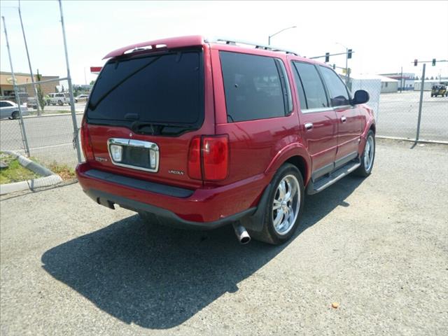 Lincoln Navigator 1999 photo 1