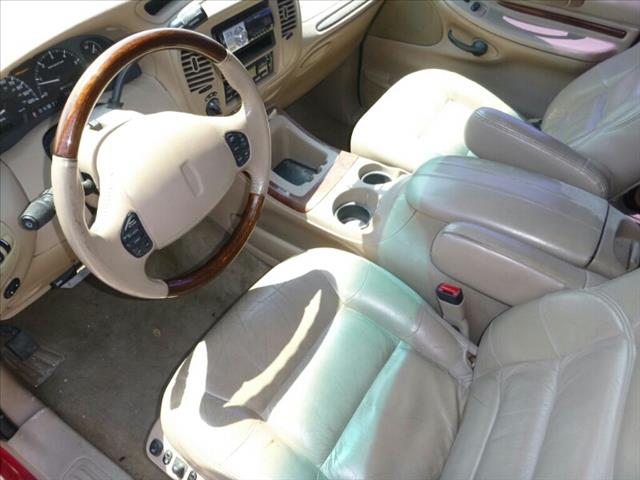 Lincoln Navigator 1999 photo 2