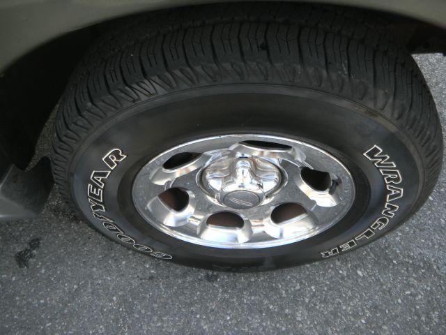 Lincoln Navigator 2001 photo 4