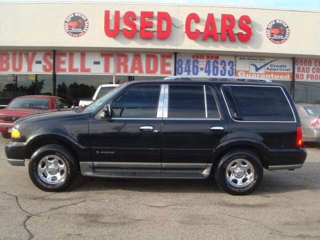Lincoln Navigator 2001 photo 1
