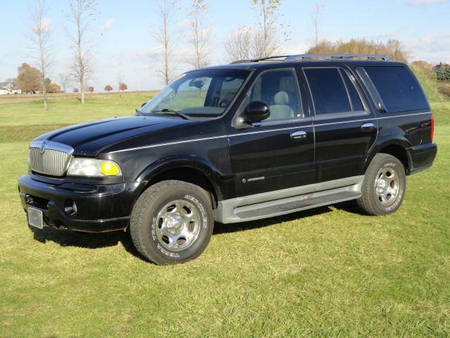 Lincoln Navigator 2001 photo 4