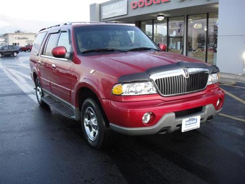 Lincoln Navigator 2001 photo 2