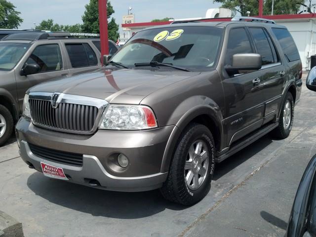 Lincoln Navigator R25 SUV