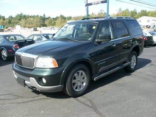 Lincoln Navigator 2003 photo 2