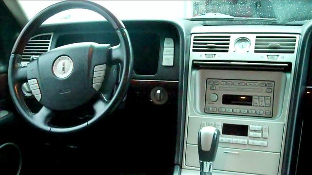 Lincoln Navigator 2003 photo 1
