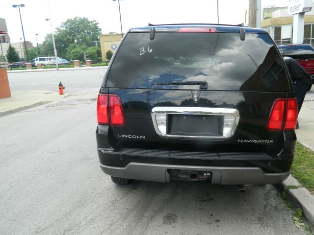 Lincoln Navigator 2004 photo 20