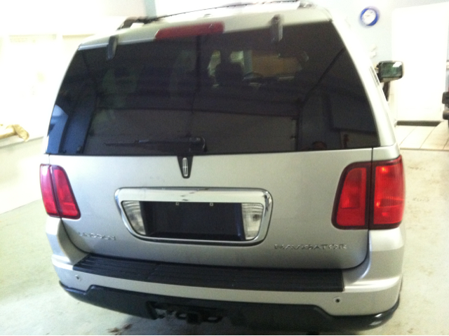 Lincoln Navigator 2005 photo 4