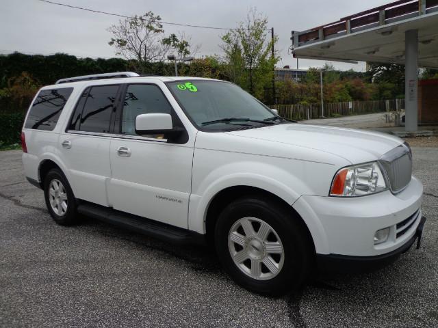 Lincoln Navigator 2005 photo 4