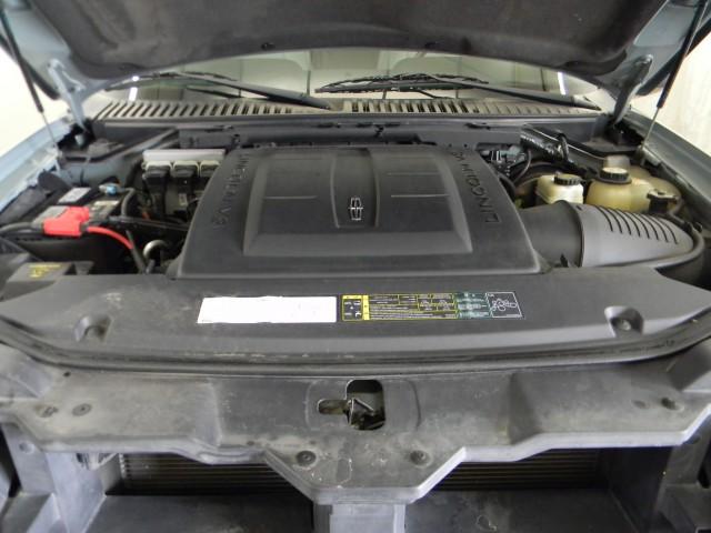 Lincoln Navigator 2005 photo 5