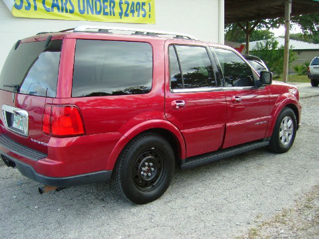 Lincoln Navigator 2005 photo 4