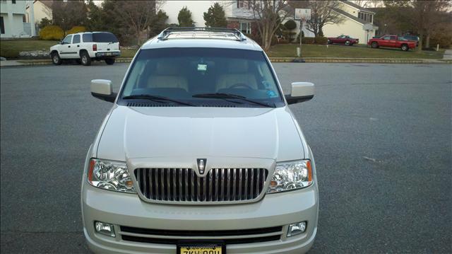 Lincoln Navigator 2005 photo 5