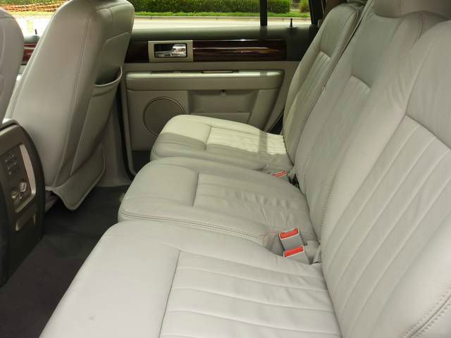 Lincoln Navigator 2005 photo 6
