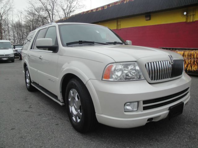Lincoln Navigator 2006 photo 1