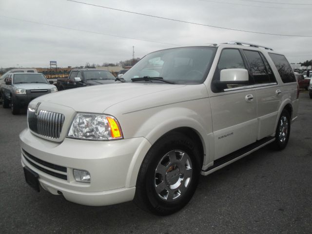 Lincoln Navigator 2006 photo 3