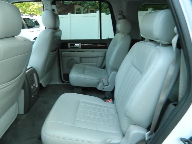 Lincoln Navigator 2006 photo 4