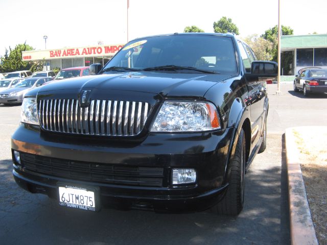 Lincoln Navigator GLS PZEV SUV