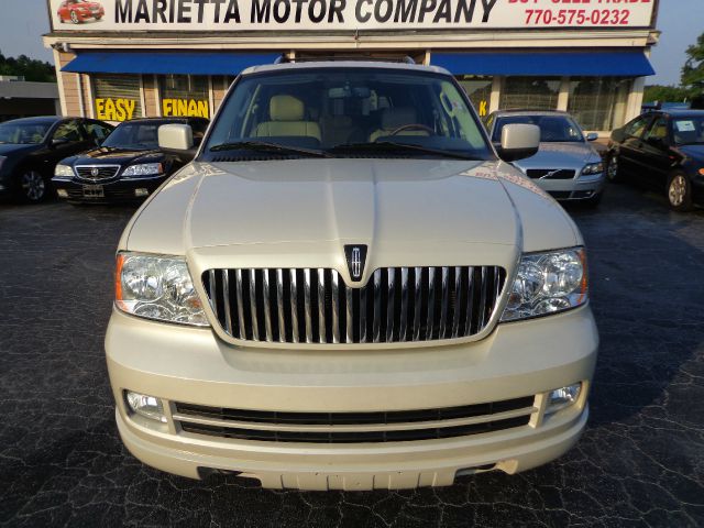 Lincoln Navigator 2006 photo 2
