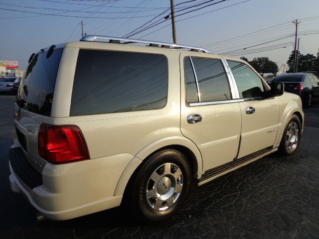 Lincoln Navigator 2006 photo 3