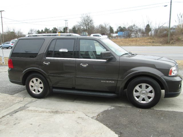 Lincoln Navigator 2006 photo 3