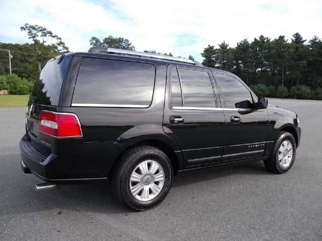 Lincoln Navigator 2007 photo 2