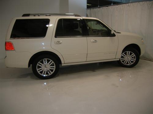Lincoln Navigator 2007 photo 4