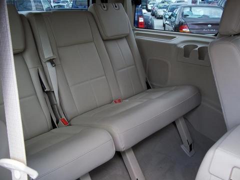 Lincoln Navigator 2007 photo 2