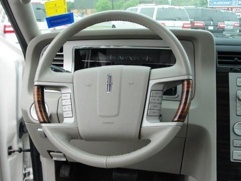 Lincoln Navigator 2007 photo 1