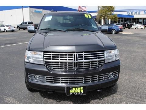 Lincoln Navigator 2007 photo 2