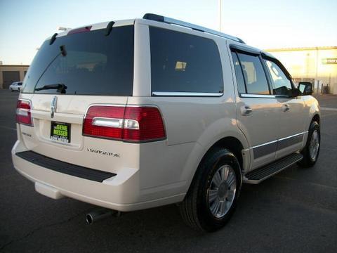 Lincoln Navigator 2008 photo 2