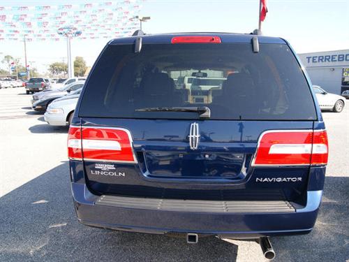 Lincoln Navigator 2008 photo 2