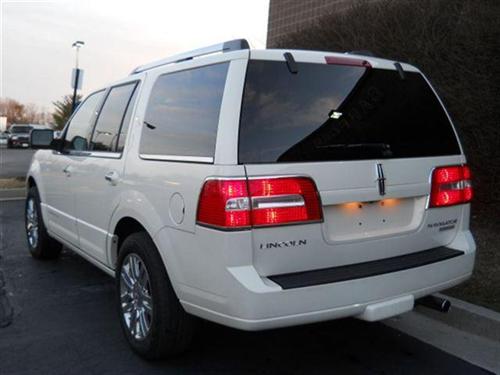 Lincoln Navigator 2008 photo 3