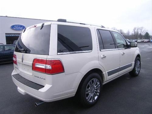 Lincoln Navigator 2008 photo 4