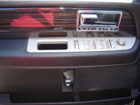 Lincoln Navigator 2008 photo 4