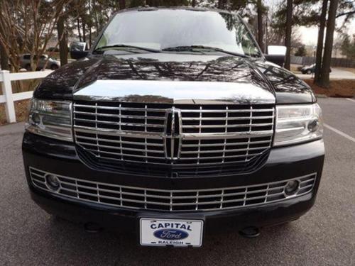 Lincoln Navigator 2008 photo 2