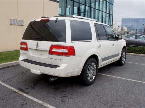 Lincoln Navigator Dbl 5.7L V8 6-spd AT SR5 (GS) Truck Other