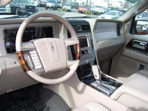 Lincoln Navigator 2008 photo 4