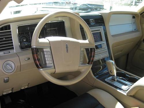 Lincoln Navigator 2008 photo 1