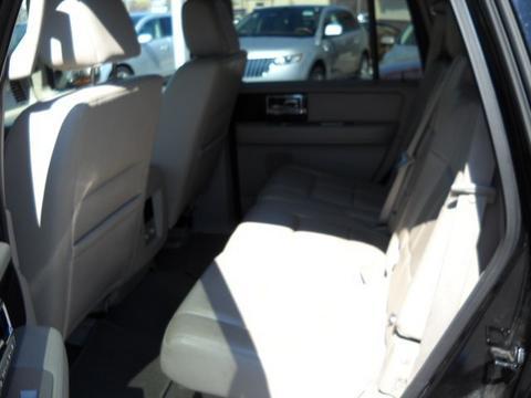Lincoln Navigator 2008 photo 2